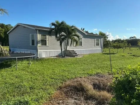 1535 B Road Loxahatchee Groves FL 33470