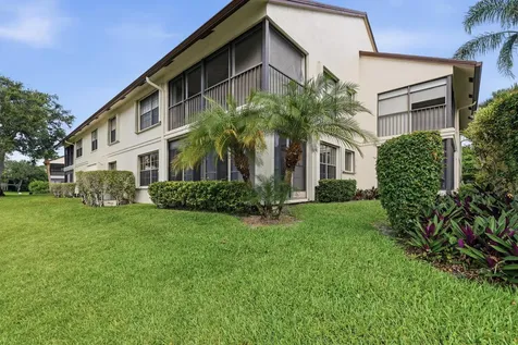 3357 Jog Park Drive Greenacres FL 33467