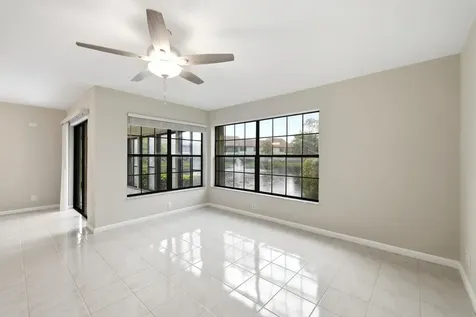 3357 Jog Park Drive Greenacres FL 33467