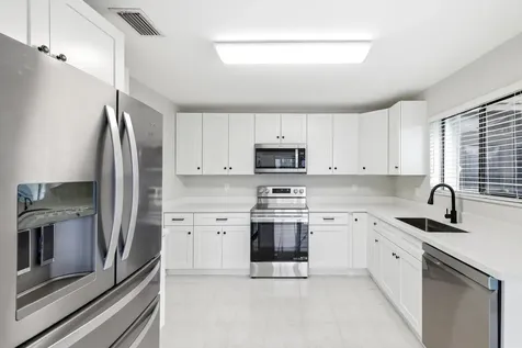 3357 Jog Park Drive Greenacres FL 33467