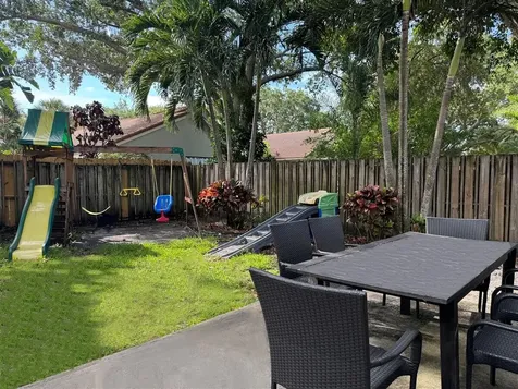 1020 NW 107th Avenue Plantation FL 33322