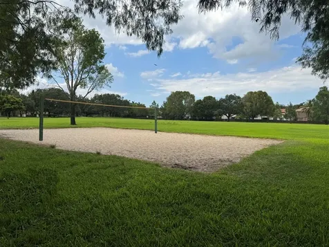 1020 NW 107th Avenue Plantation FL 33322