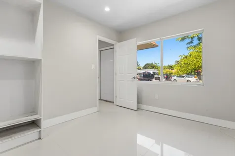 1519-1521 NW 8th Avenue Fort Lauderdale FL 33311
