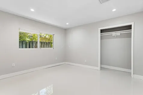 1519-1521 NW 8th Avenue Fort Lauderdale FL 33311