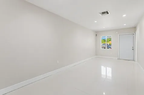1519-1521 NW 8th Avenue Fort Lauderdale FL 33311