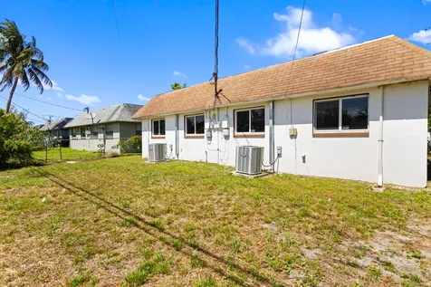 1519-1521 NW 8th Avenue Fort Lauderdale FL 33311