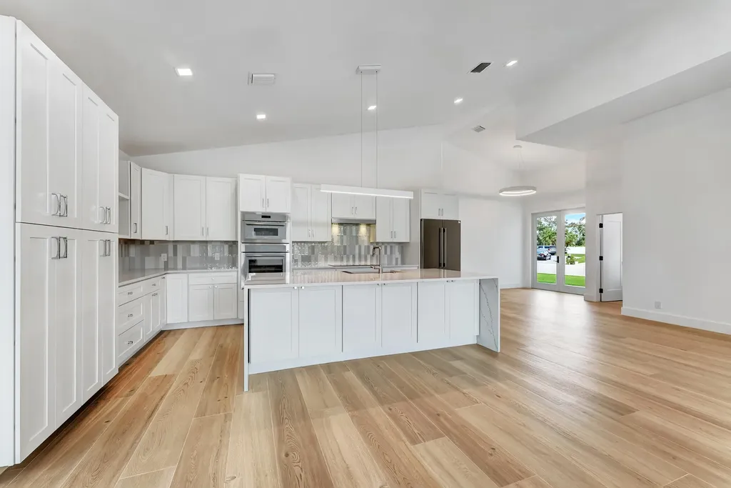 13878 Palm Grove Place Palm Beach Gardens FL 33418
