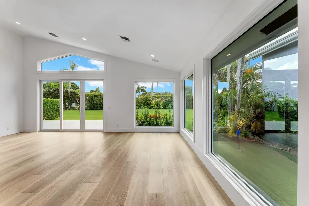 13878 Palm Grove Place Palm Beach Gardens FL 33418
