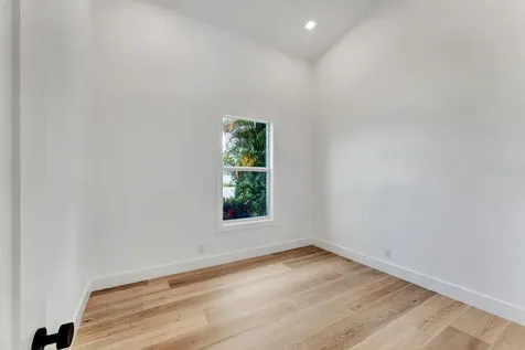 13878 Palm Grove Place Palm Beach Gardens FL 33418