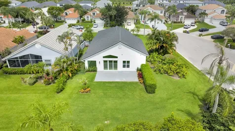 13878 Palm Grove Place Palm Beach Gardens FL 33418