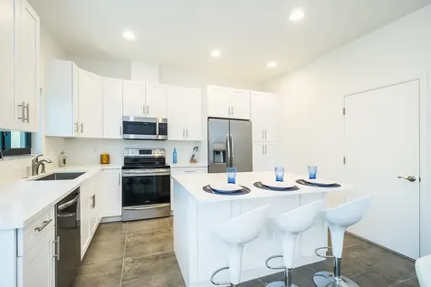 1036 NE 33rd Street Oakland Park FL 33334