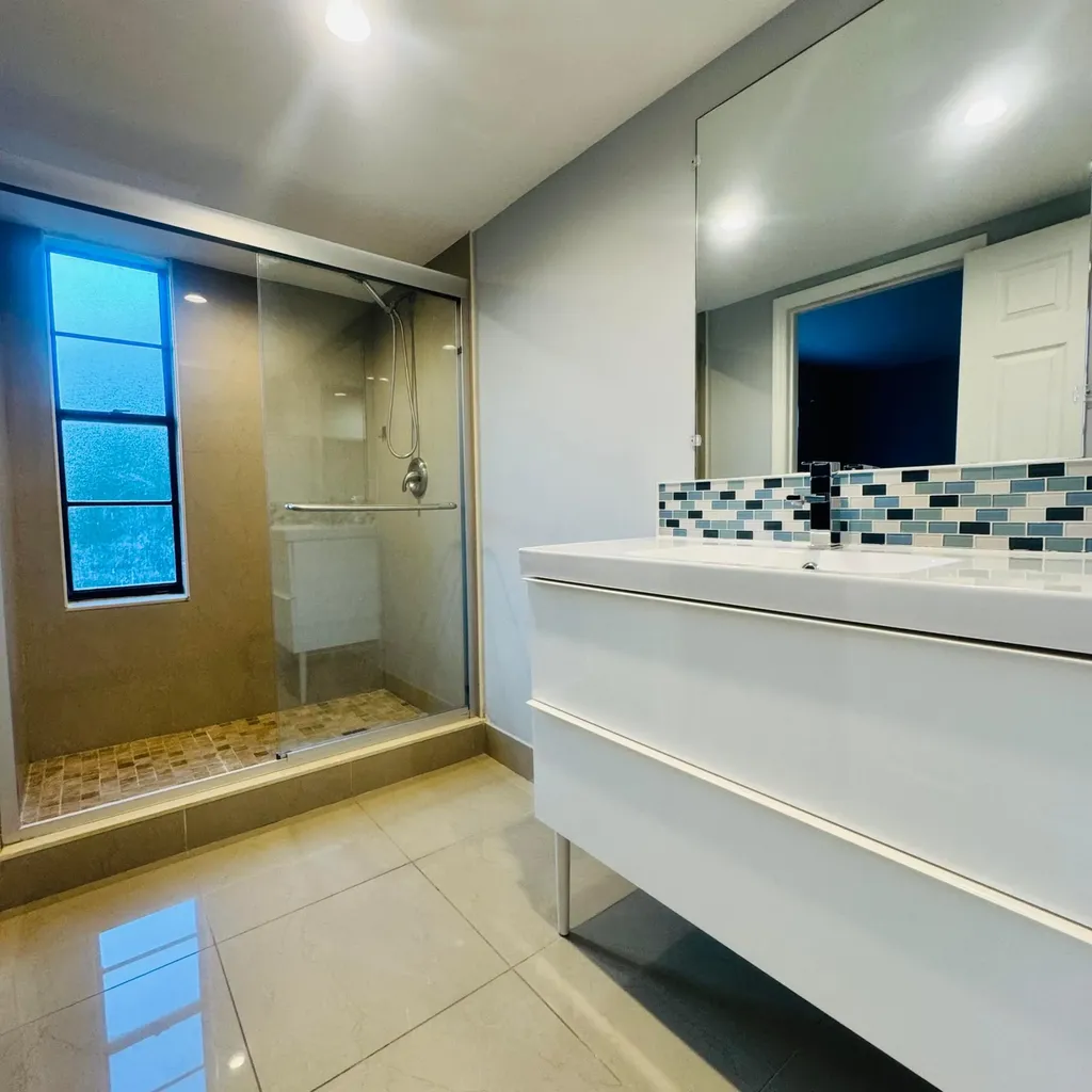 9235 SW 8th Street Boca Raton FL 33428