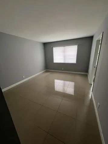 9235 SW 8th Street Boca Raton FL 33428
