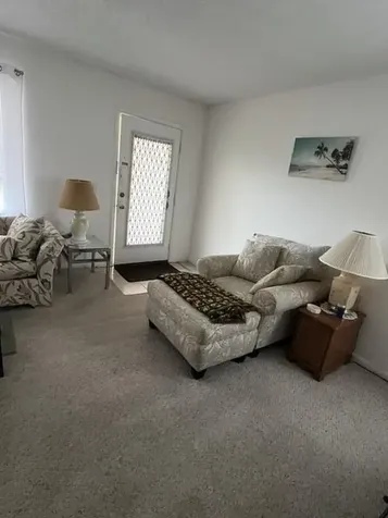 351 Capri H Delray Beach FL 33484