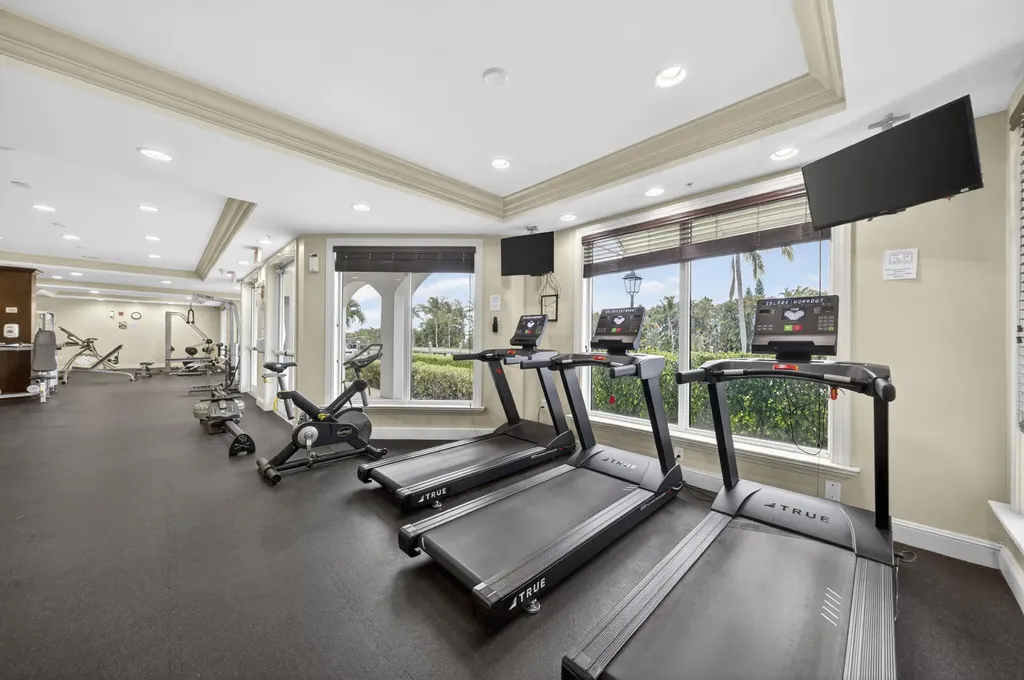 804 E Windward Way Lantana FL 33462