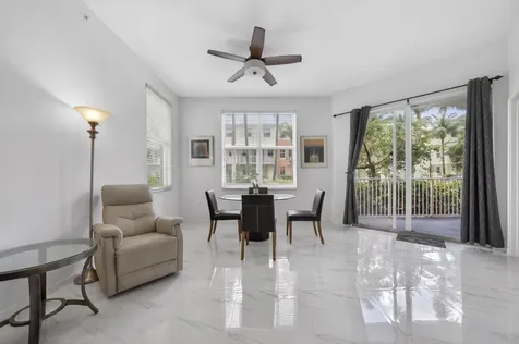 804 E Windward Way Lantana FL 33462