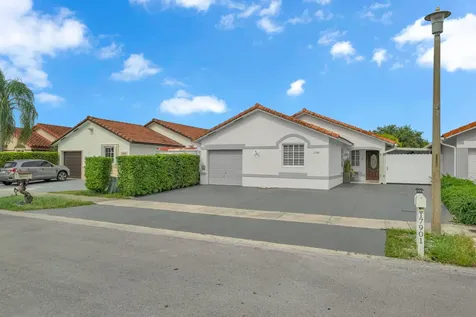 17901 SW 144th Avenue Miami FL 33177