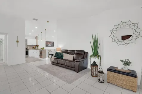 17901 SW 144th Avenue Miami FL 33177