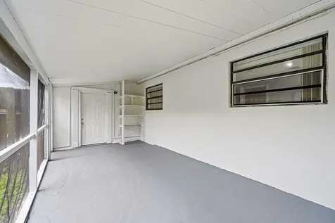 4401 NW 33rd Street Lauderdale Lakes FL 33319
