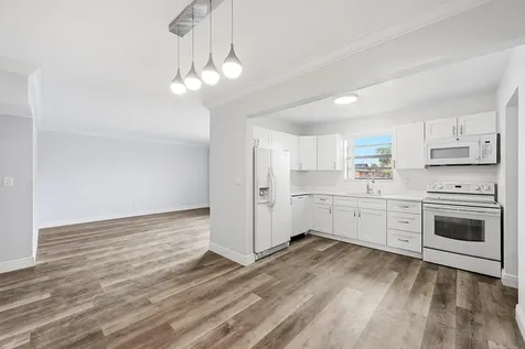 4401 NW 33rd Street Lauderdale Lakes FL 33319