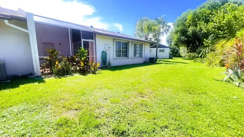 15640 Bottlebrush Circle Delray Beach FL 33484
