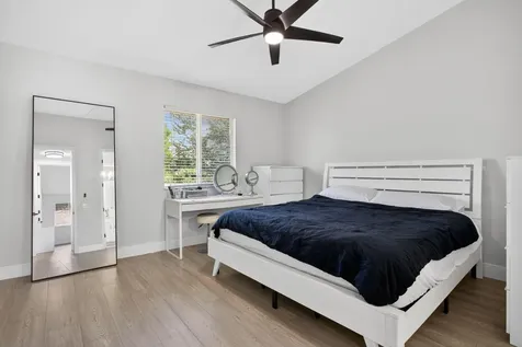 2457 NE 14th Street Pompano Beach FL 33062