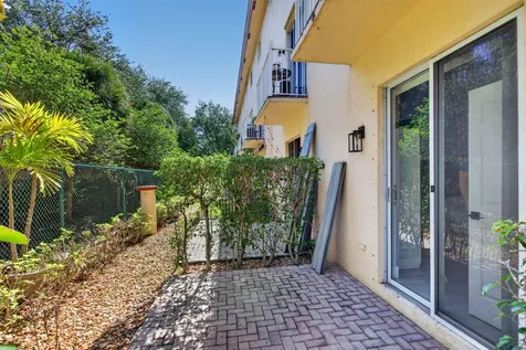 2457 NE 14th Street Pompano Beach FL 33062