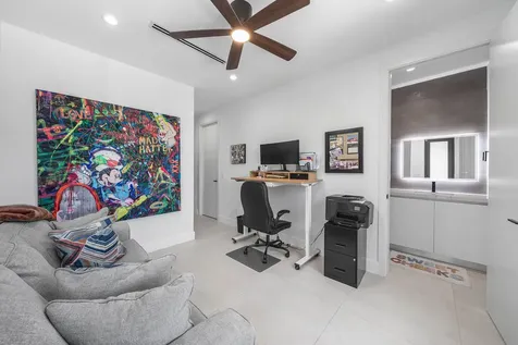 1123 NE 12th Avenue Fort Lauderdale FL 33304