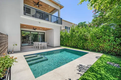 1123 NE 12th Avenue Fort Lauderdale FL 33304