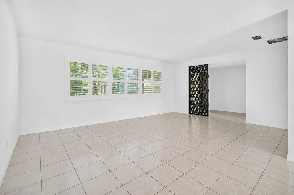 842 Fathom Road W North Palm Beach FL 33408