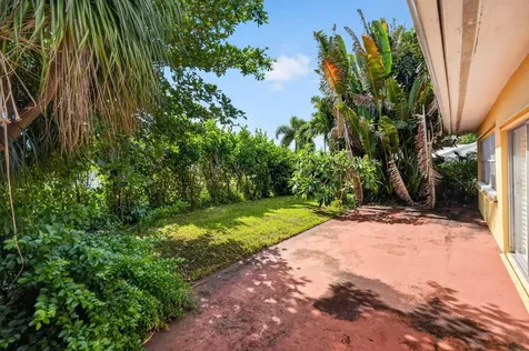 842 Fathom Road W North Palm Beach FL 33408