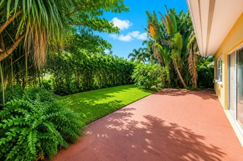 842 Fathom Road W North Palm Beach FL 33408