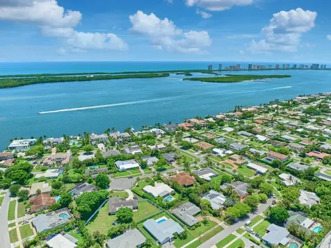 842 Fathom Road W North Palm Beach FL 33408