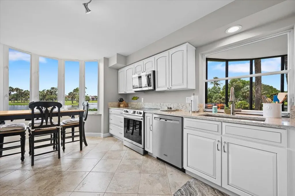 16913 Waterbend Drive Jupiter FL 33477
