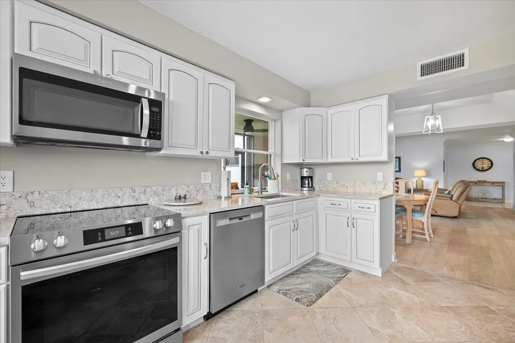 16913 Waterbend Drive Jupiter FL 33477