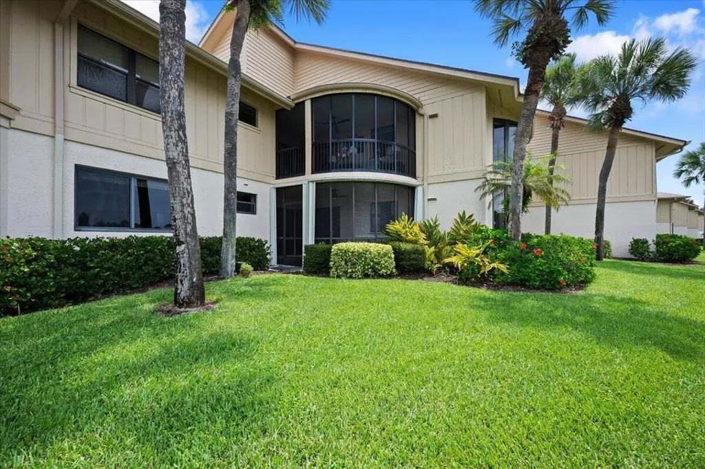16913 Waterbend Drive Jupiter FL 33477