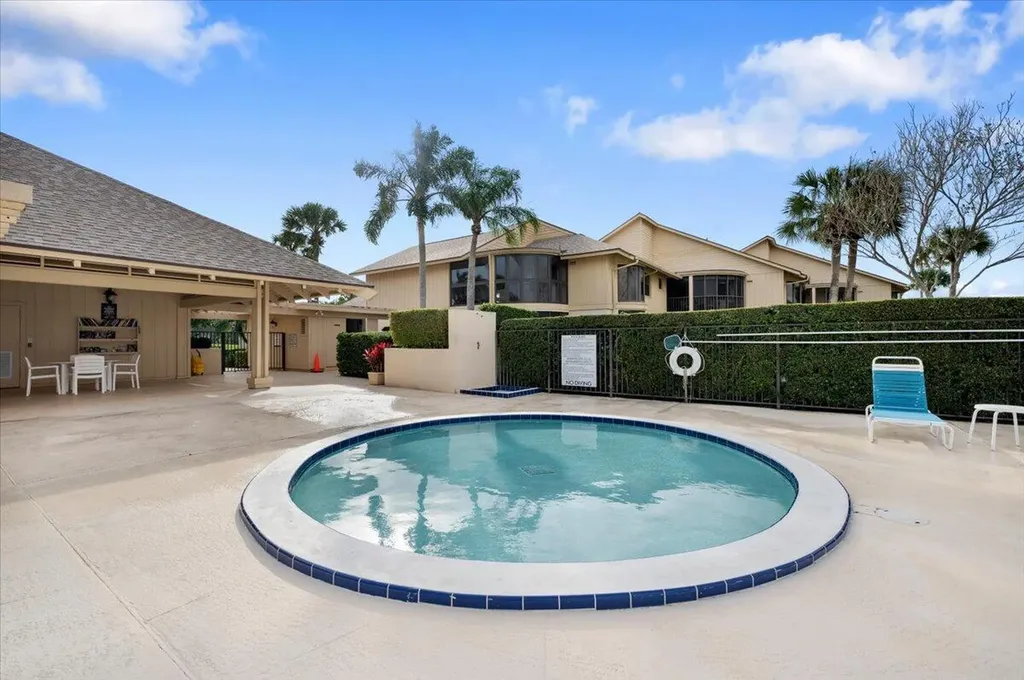 16913 Waterbend Drive Jupiter FL 33477