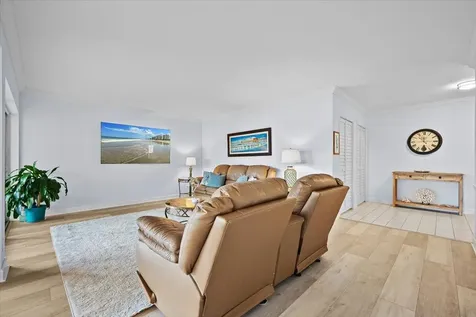 16913 Waterbend Drive Jupiter FL 33477