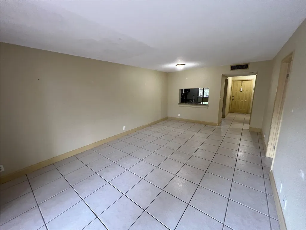 1240 S Military Trail Deerfield Beach FL 33442