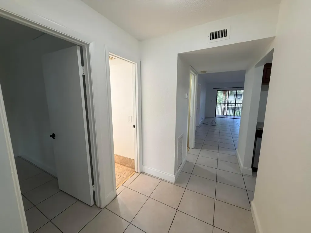 1240 S Military Trail Deerfield Beach FL 33442