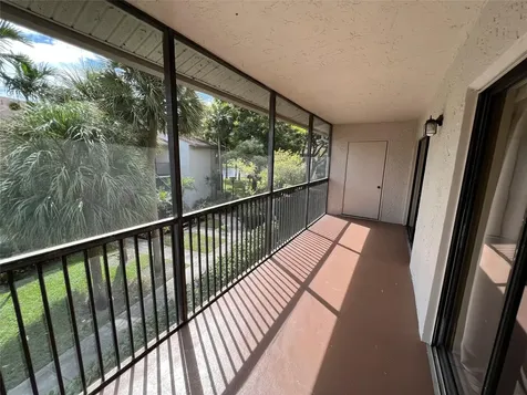 1240 S Military Trail Deerfield Beach FL 33442