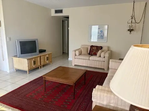 2036 Cornwall B Boca Raton FL 33434