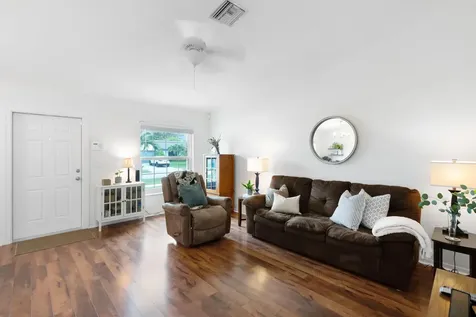 1450 Denlow Lane Royal Palm Beach FL 33411