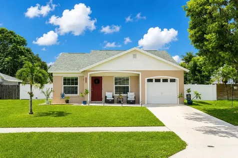 1450 Denlow Lane Royal Palm Beach FL 33411
