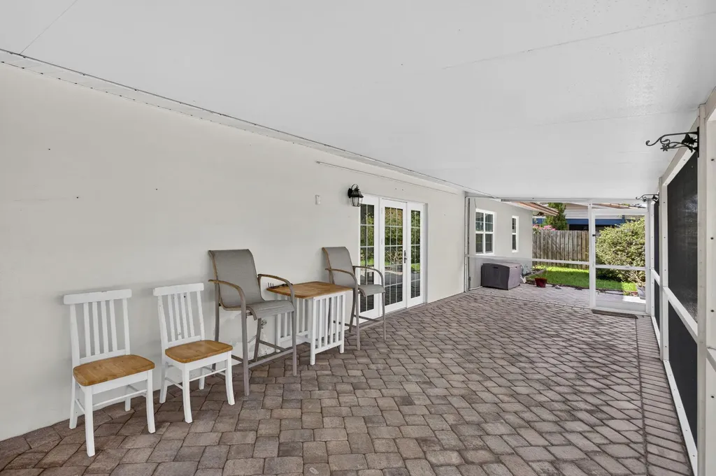 4931 NE 27th Avenue Lighthouse Point FL 33064