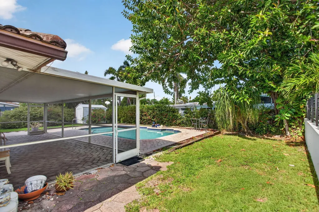 4931 NE 27th Avenue Lighthouse Point FL 33064