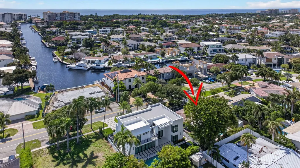 4931 NE 27th Avenue Lighthouse Point FL 33064