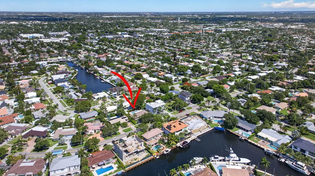 4931 NE 27th Avenue Lighthouse Point FL 33064