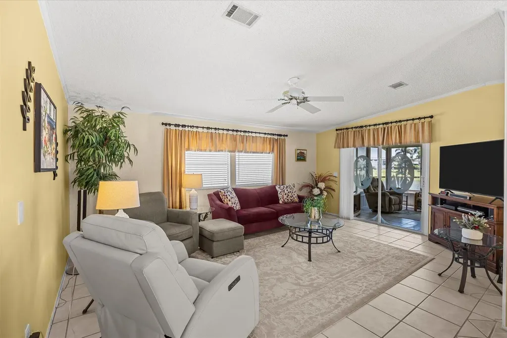 8498 Labelia Court Port St Lucie FL 34952