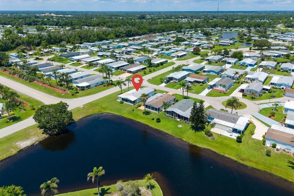 8498 Labelia Court Port St Lucie FL 34952